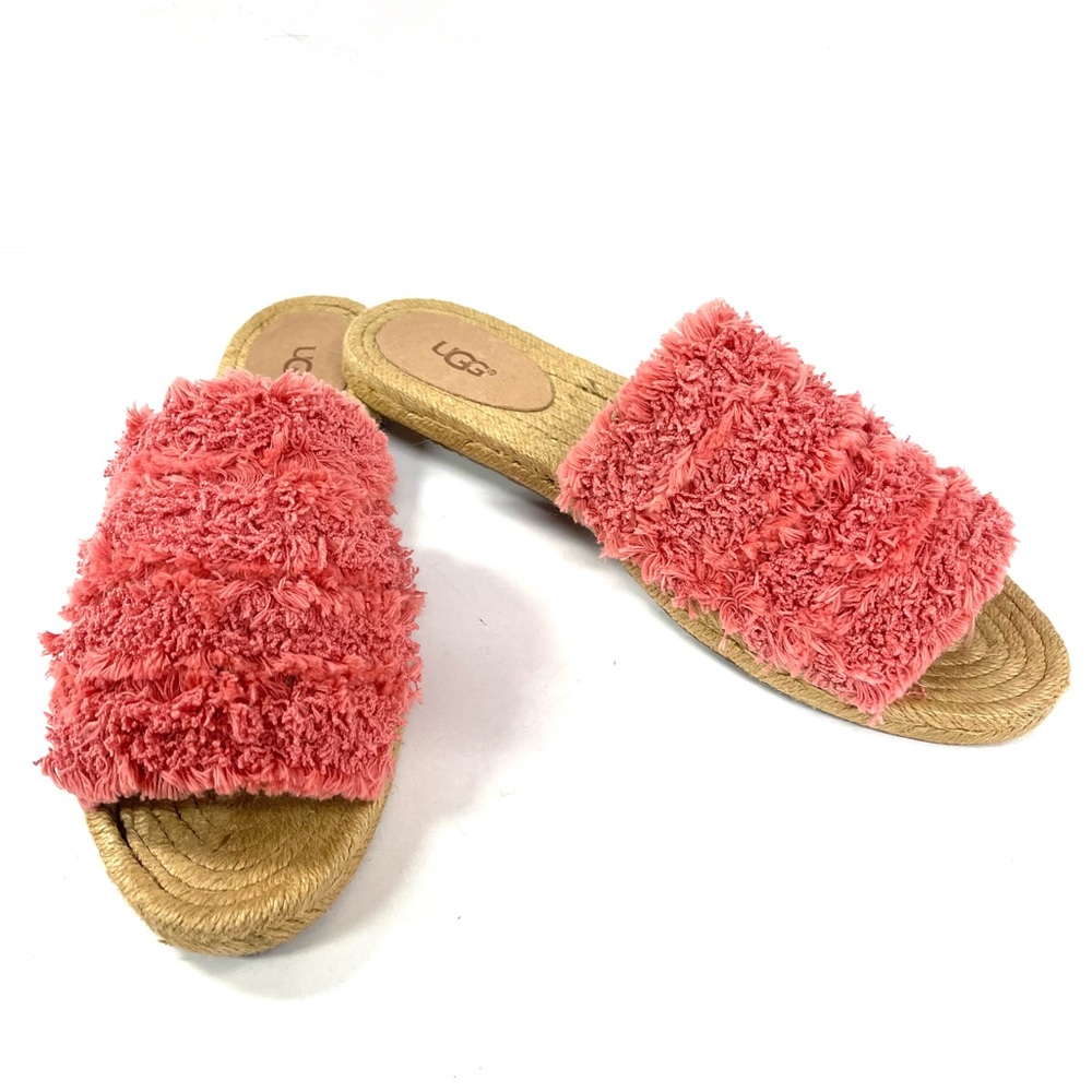 New UGG Australia Edith Slides in Coral